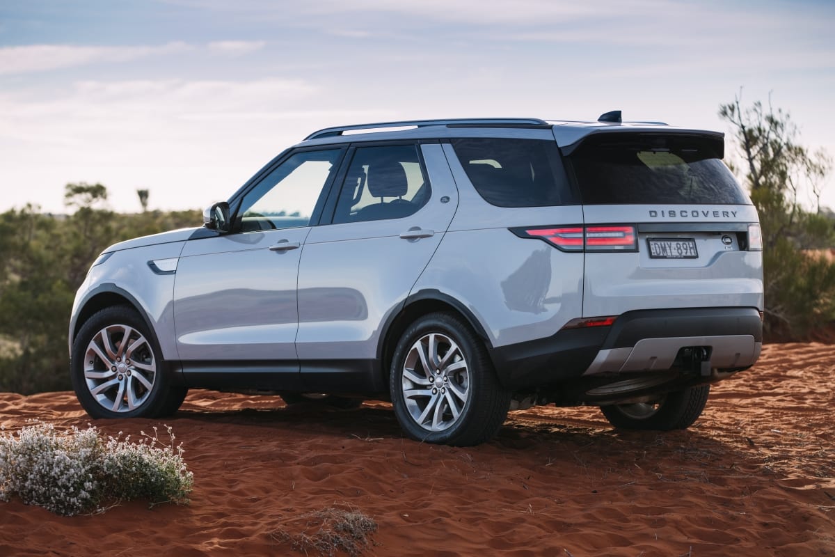 Land Rover Discovery S 2017 Review Snapshot Carsguide