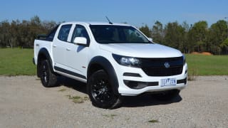 Iveco Daily 4x4 Cab Chassis 2015 Review Carsguide