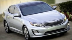 Kia Optima Hybrid EX (модель 2016 года), фото, технические характеристики