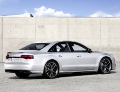 2015 Audi S8 plus