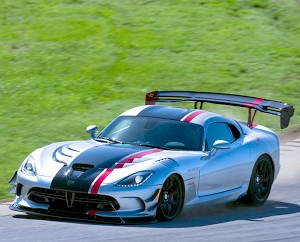Dodge Viper Acr Extreme Aero 17 Model Year Specifications And Photos