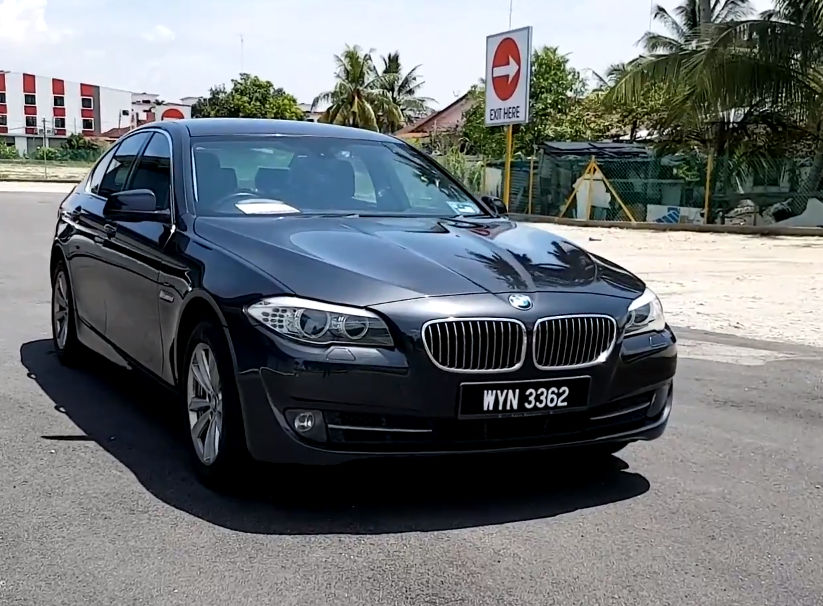 Bán ô tô BMW 5 Series 520i  2013  xe cũ