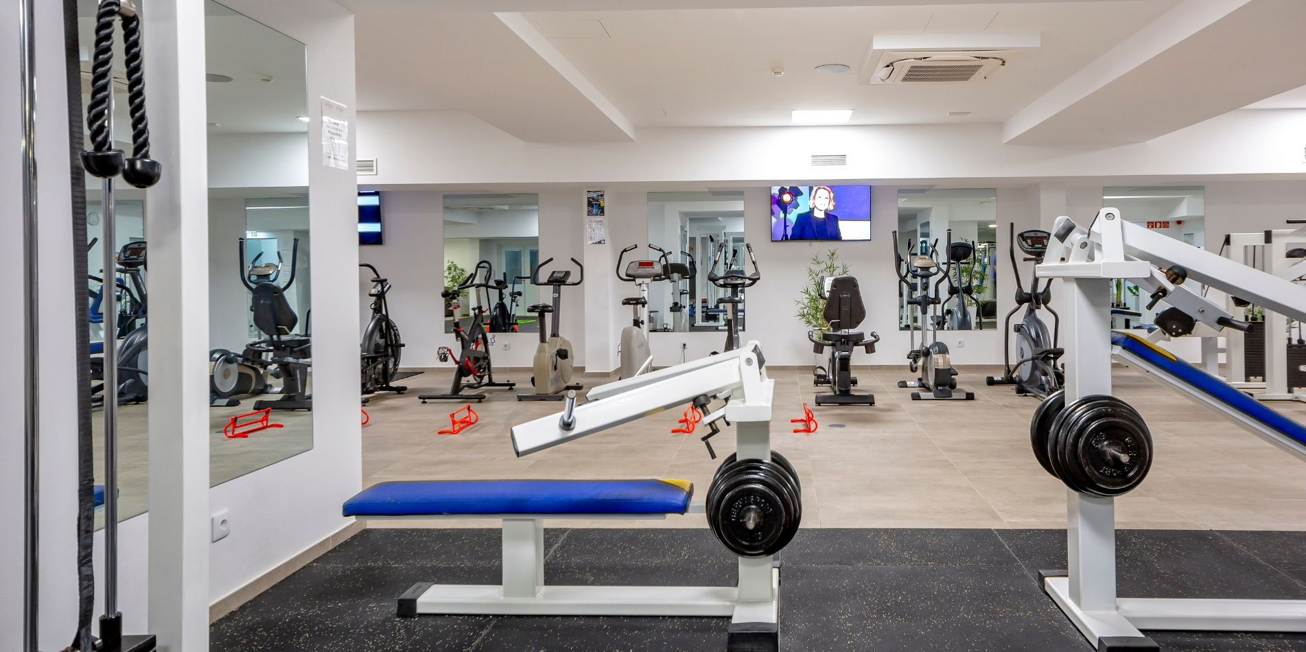 Fitnessraum + Sauna & Dampfbad | Hotel Bricia Du Mar