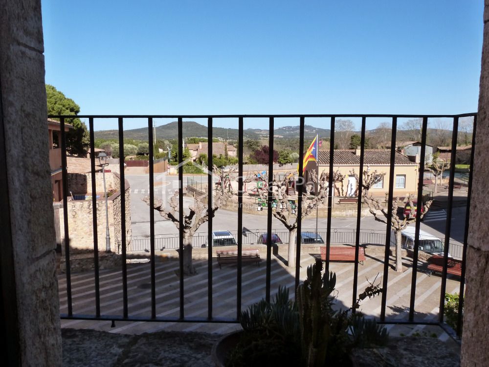Casa de poble al centre de Torrent (Costa Brava)