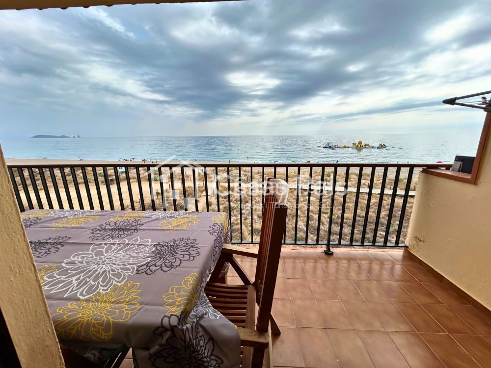 Primera línia de mar a Platja de Pals amb vistes de somni