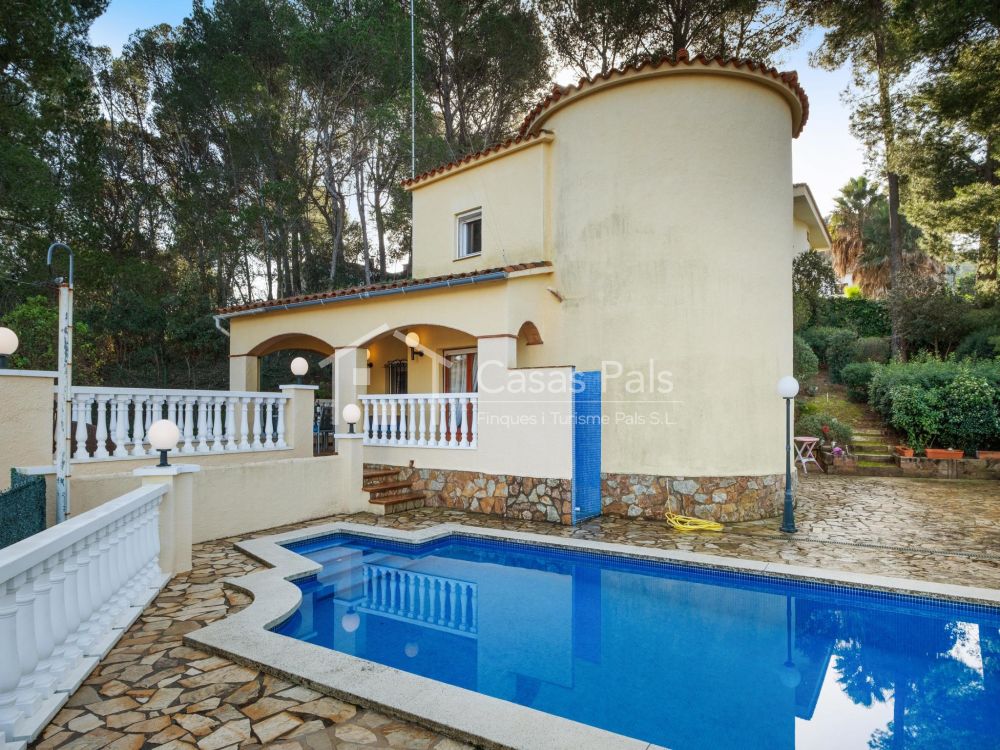 Casa unifamiliar a zona tranquil·la a Pals (Costa Brava)