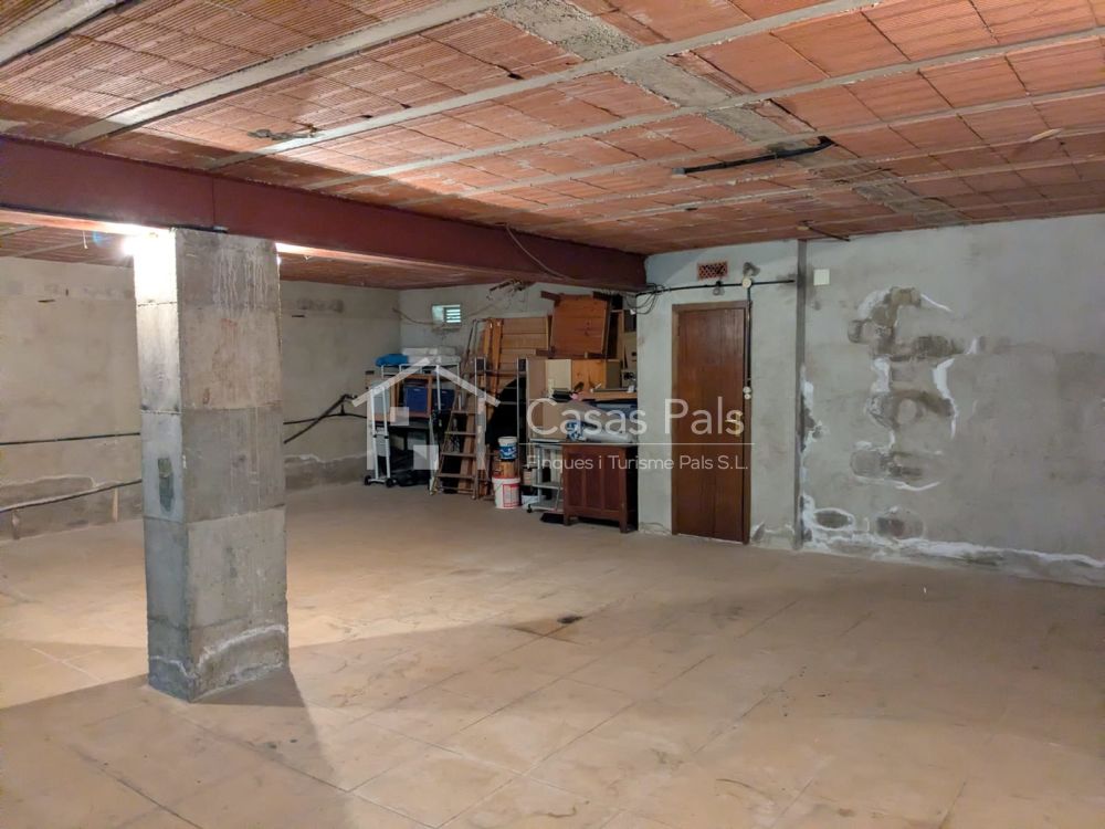 Casa independent situada en una tranquil·la zona residencial de Palafrugell.