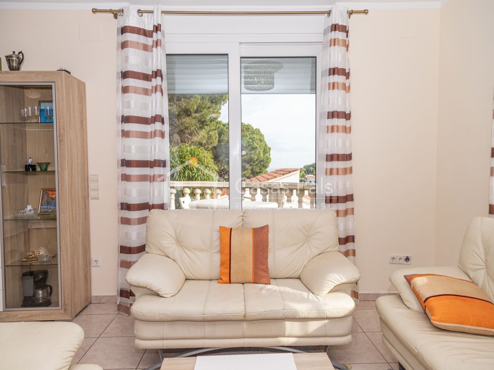 Gran villa con vistas al mar en la playa de Pals