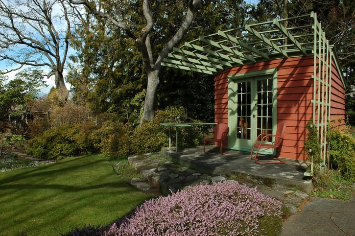 Installer un habitat léger dans son jardin