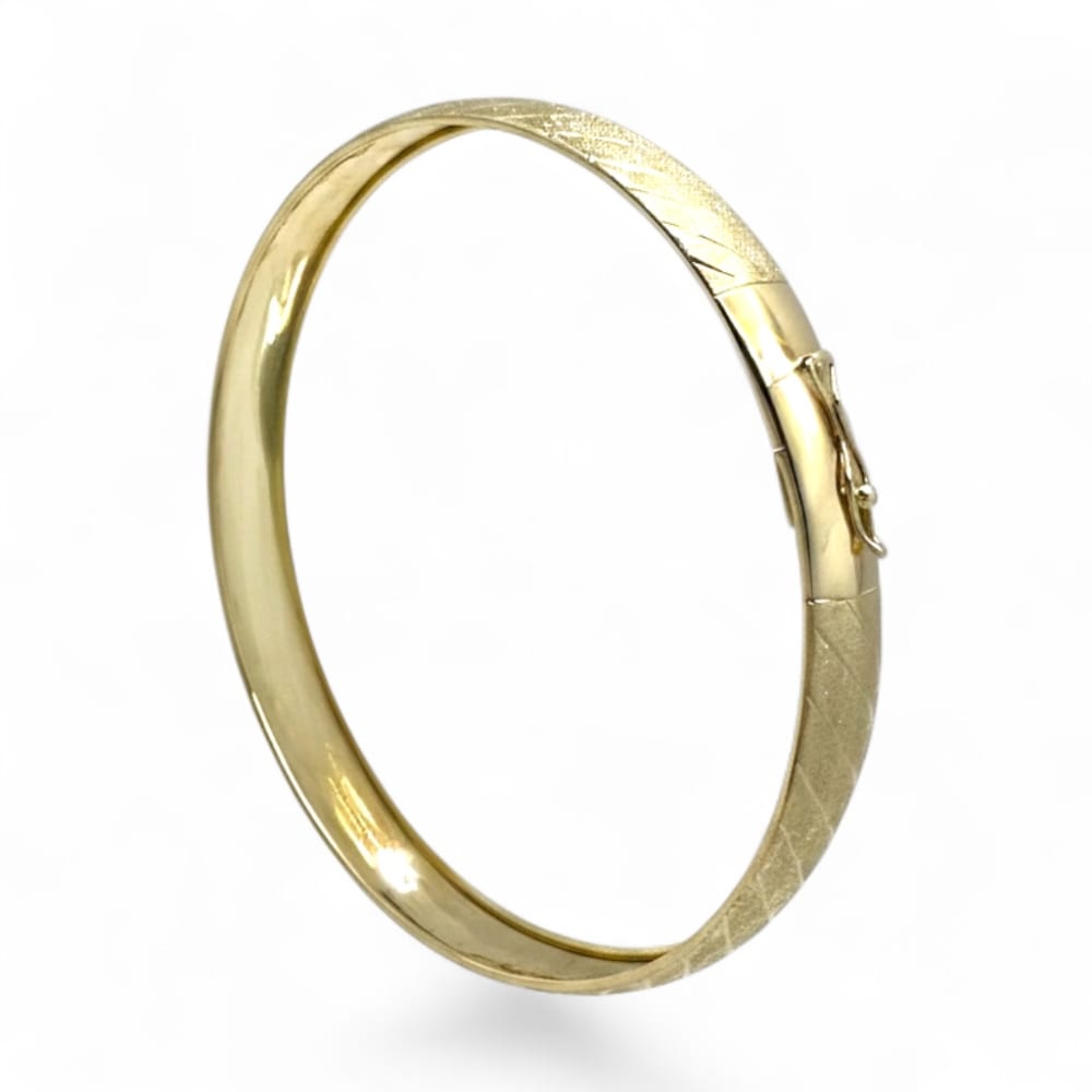 9ct Yellow Gold 9mm Bangle