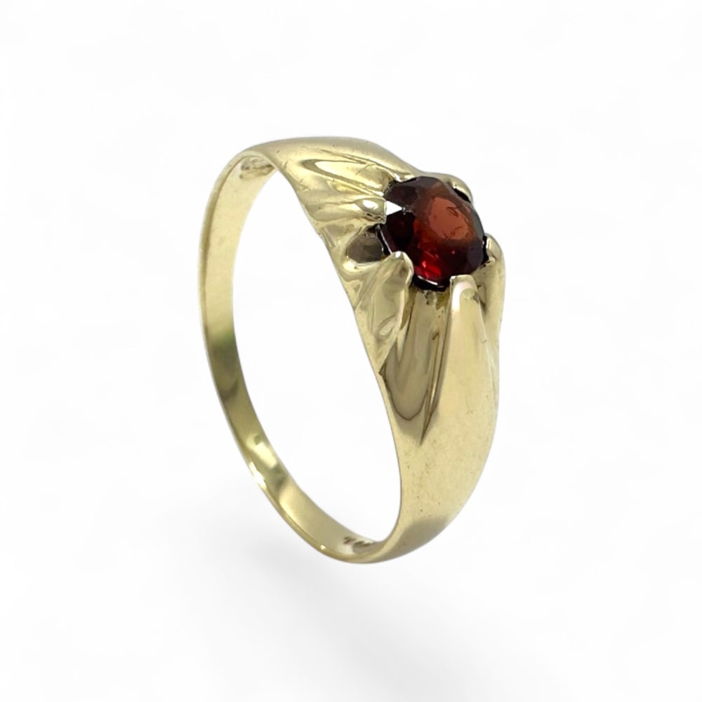 9ct Yellow Gold Ruby Signet Ring