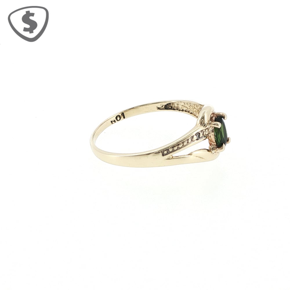 9ct Yellow Gold Green Sapphire Ring