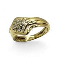 9ct Yellow Gold Solitaire Engagement Ring