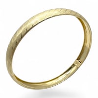 9ct Yellow Gold 9mm Bangle