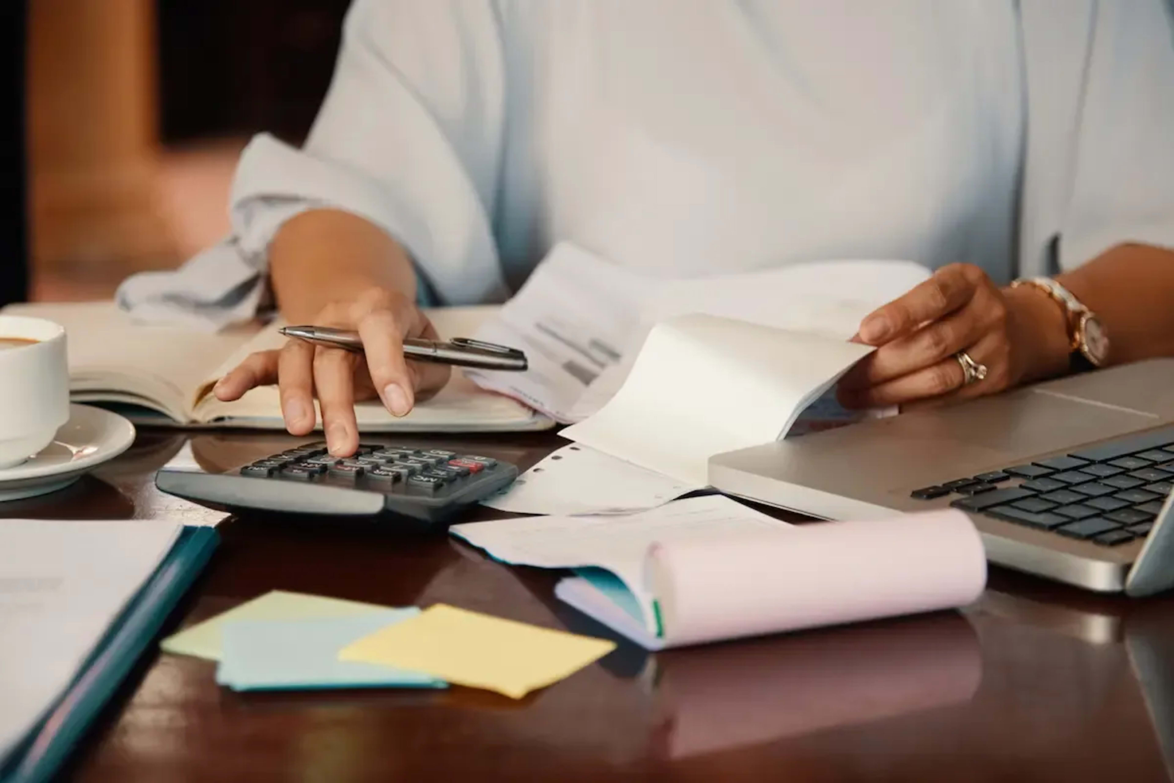 business-bills-and-receipts.webp