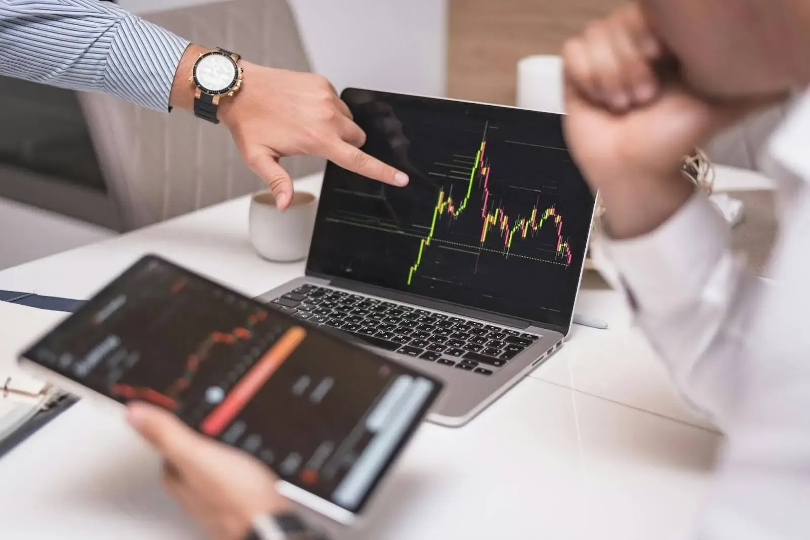 venture-debt-vs-equity.webp