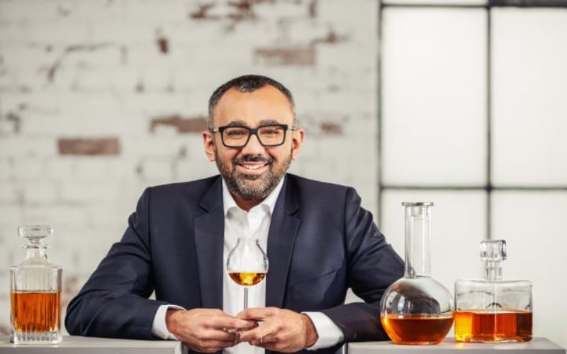 Dhavall Gandhi Launches Kandoblanc Whisky A Tribute to Duality and Craftsmanship