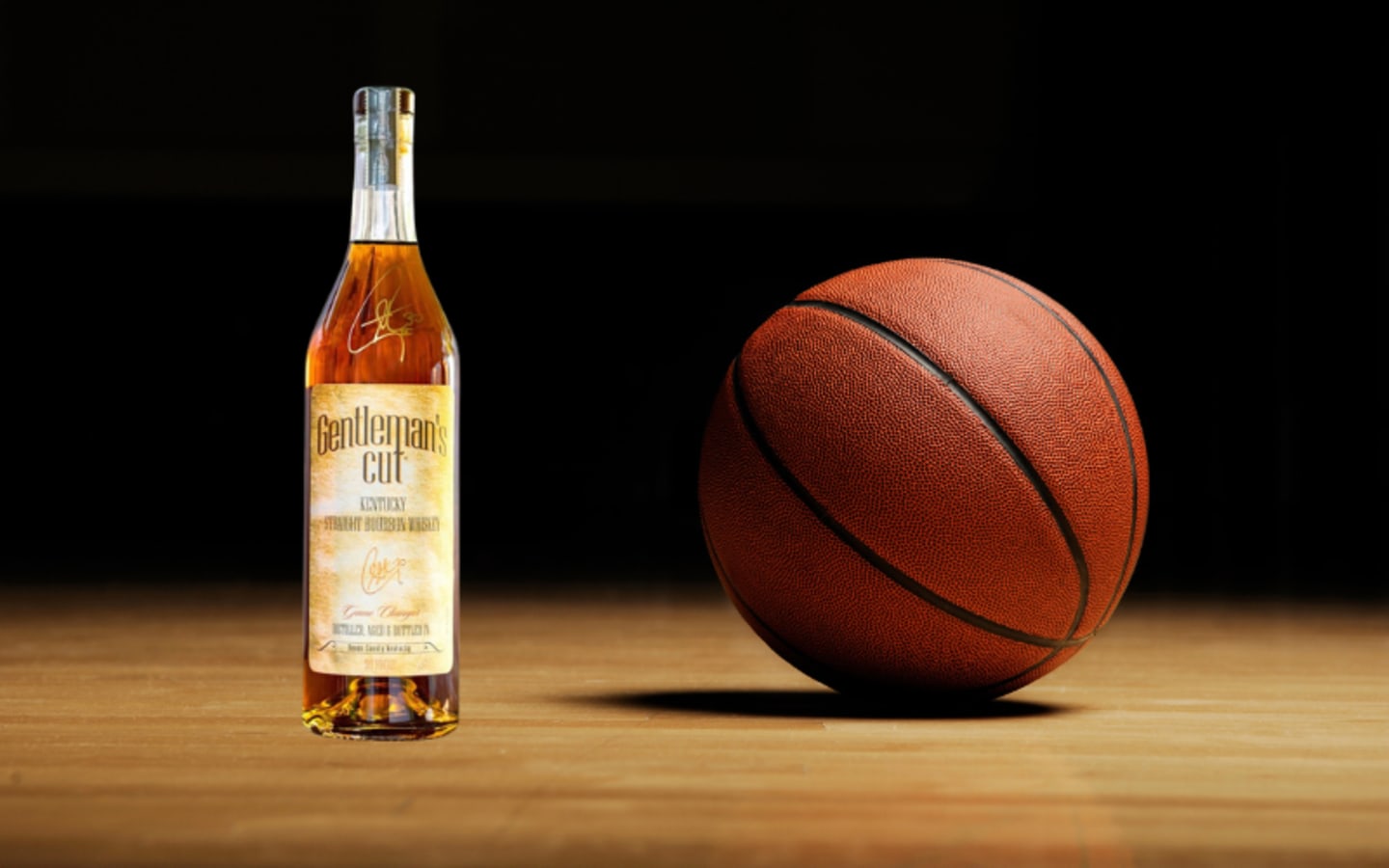 Stephen Currys Gentlemans Cut Bourbon A Slam Dunk in the World of Spirits