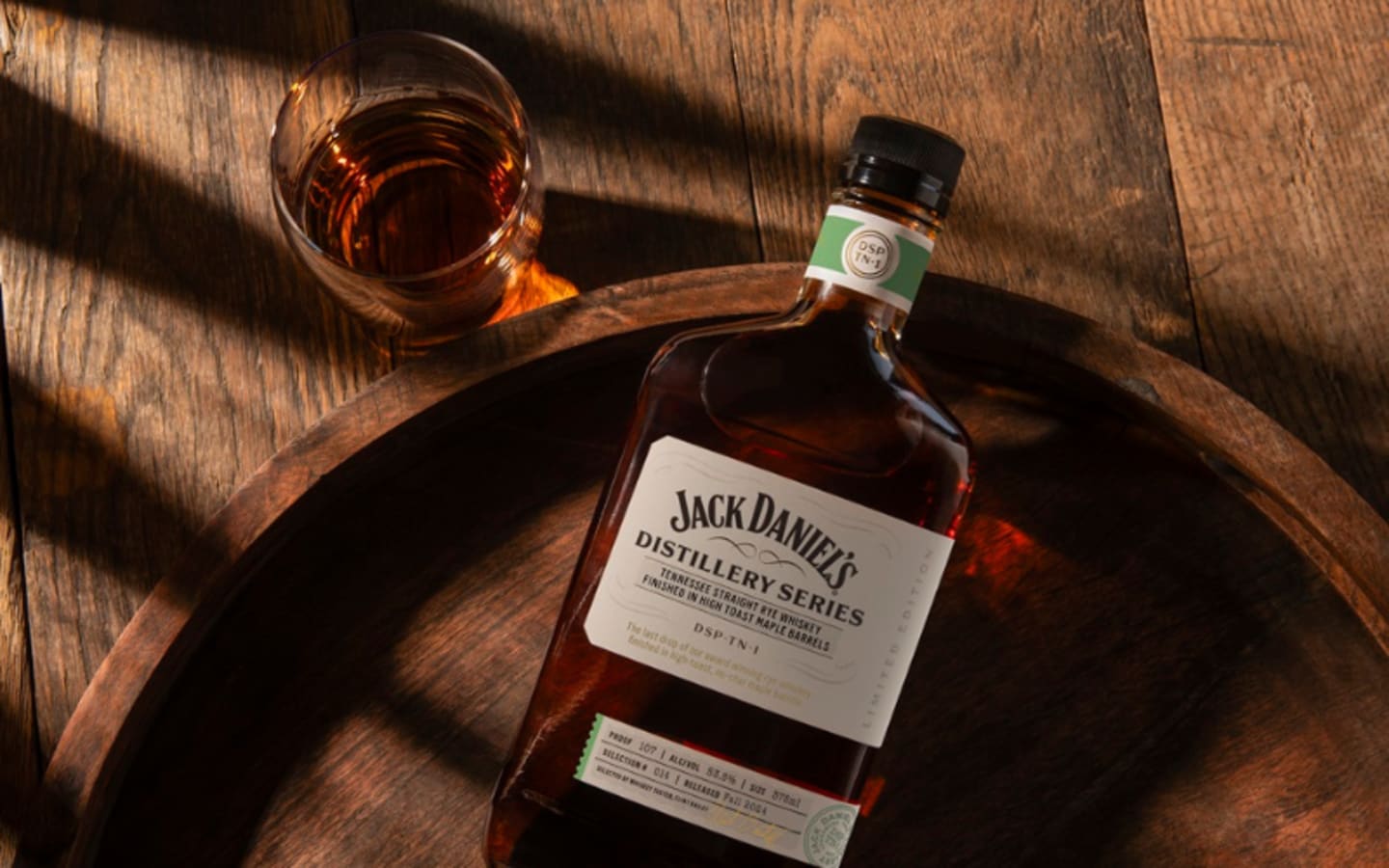 The Perfect Winter Sip Jack Daniels Limited Edition High Toast Maple Barrel Tennessee Rye Whiskey