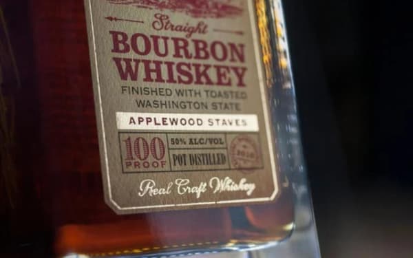 Woodinville Whiskey Co. Brings Back 2017 Harvest Release Straight Bourbon with Toasted Applewood Finish