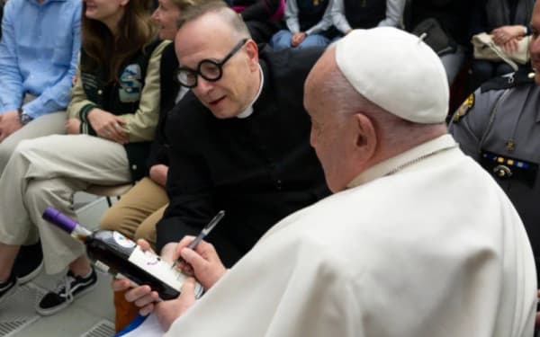 Rare Bourbon Bottles Signed by Pope Francis and Tom Brady Head to Auction for Charity