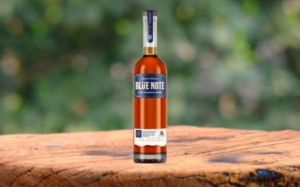 The Bourbon That Defied the Odds - 10 Casks, 1 Bourbon