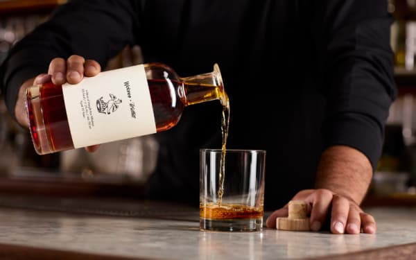 A Whiskey Worth Savoring: Willett and Wolves’ 10-Year Rye