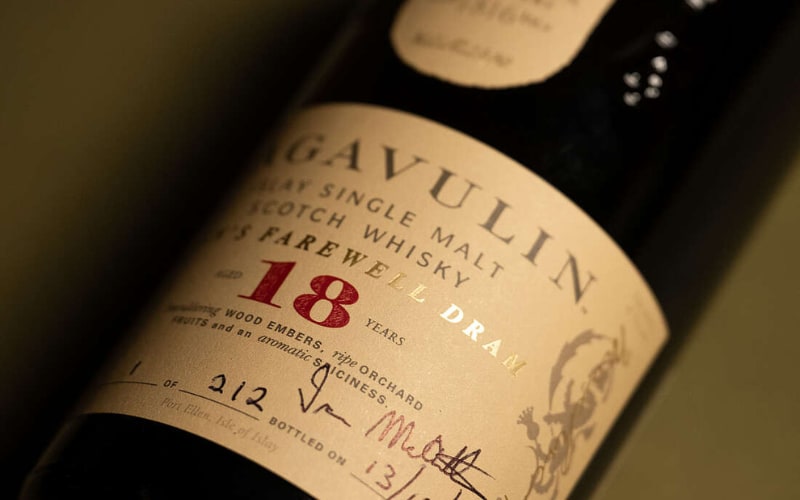 Lagavulin Honors Whisky Veteran Iain McArthur with an Exclusive 18-Year-Old Manzanilla Cask Release