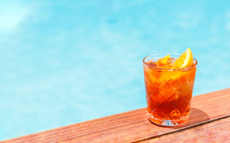 10 Bourbon Cocktails To Keep The Summer Vibes Going