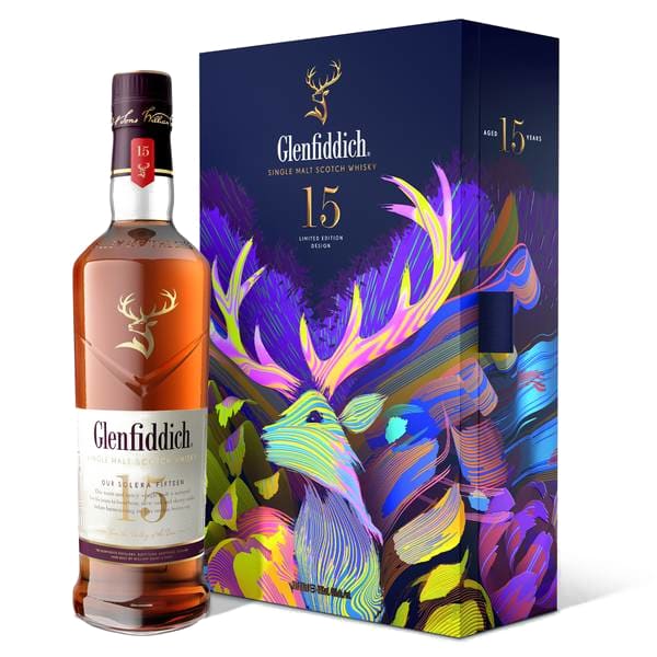 Glenfiddich 15 Year Old Single Malt Scotch Whisky, Limited Edition Release x Santtu Mustonen, Gift Bottle & Flask Set 700ml bottle - Scotch Whisky whisky