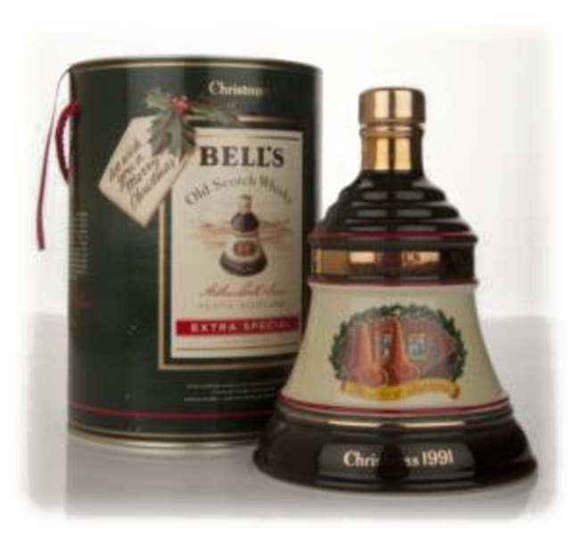 bell's 1991 christmas decanter 700ml bottle - Scotch Whisky whisky