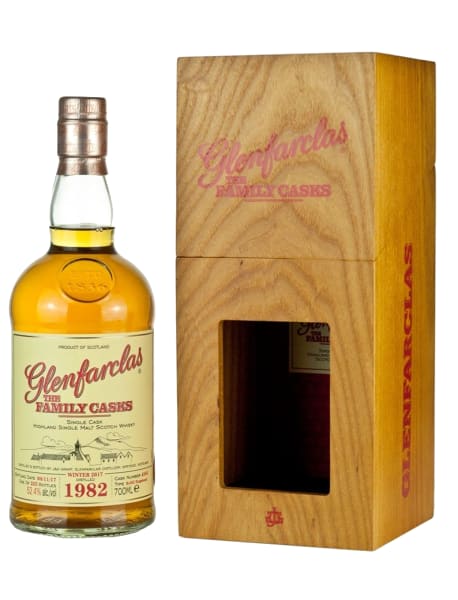 Glenfarclas 1982 (cask 4565) Family Casks Release W17 700ml bottle - Scotch Whisky whisky