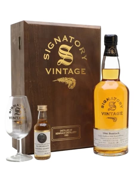 Benriach 35 Year Old 1966 (Signatory) ml bottle - Scotch Whisky whisky
