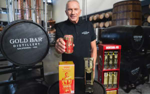 Joe Montana's Whiskey Mule Scores Big with Fans