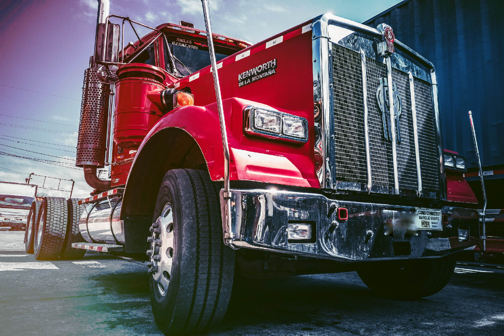 Misión Trux Store