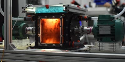 Formation and fragmentation of nylon fibre aggregates