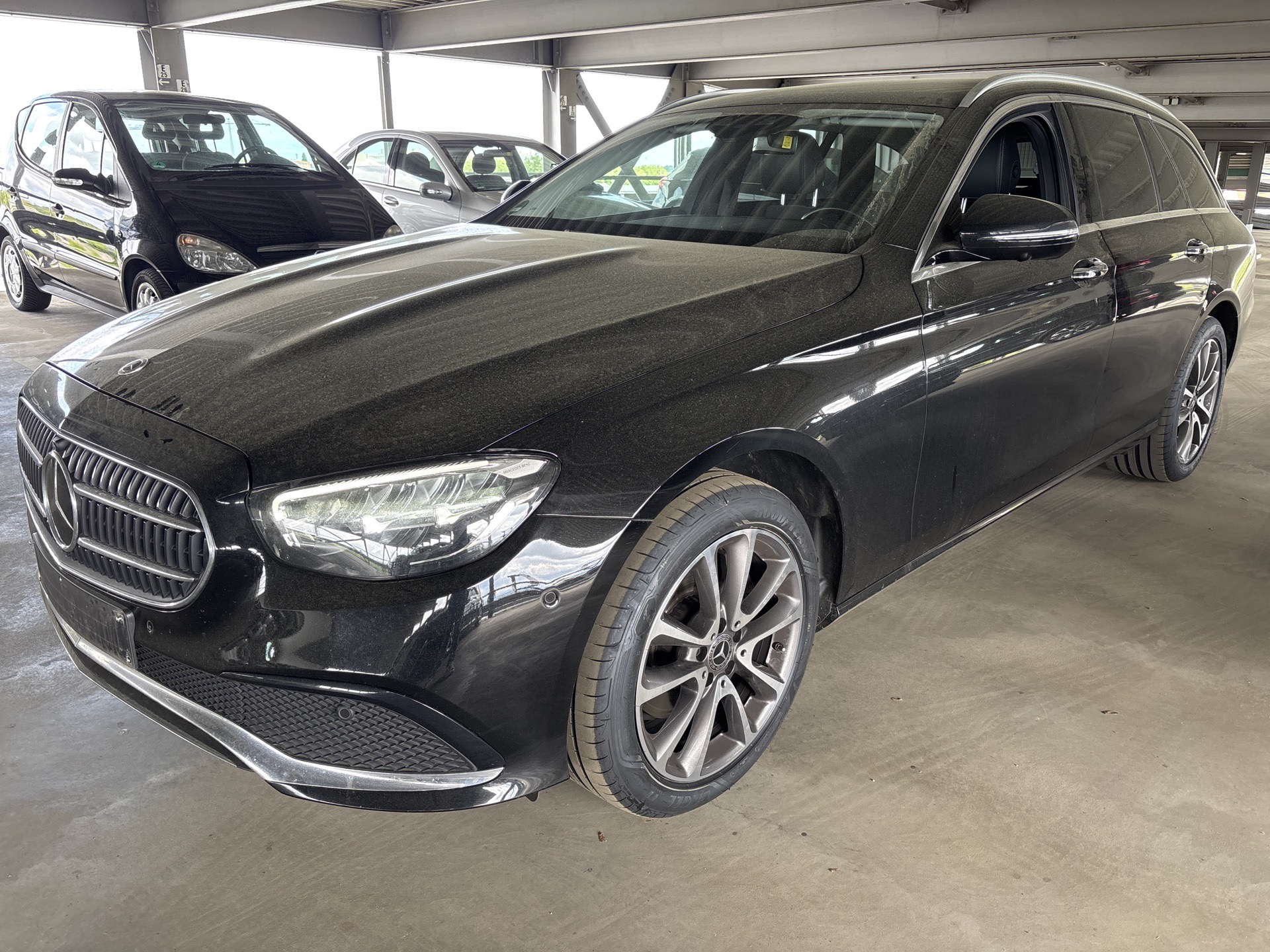 Mercedes-Benz E