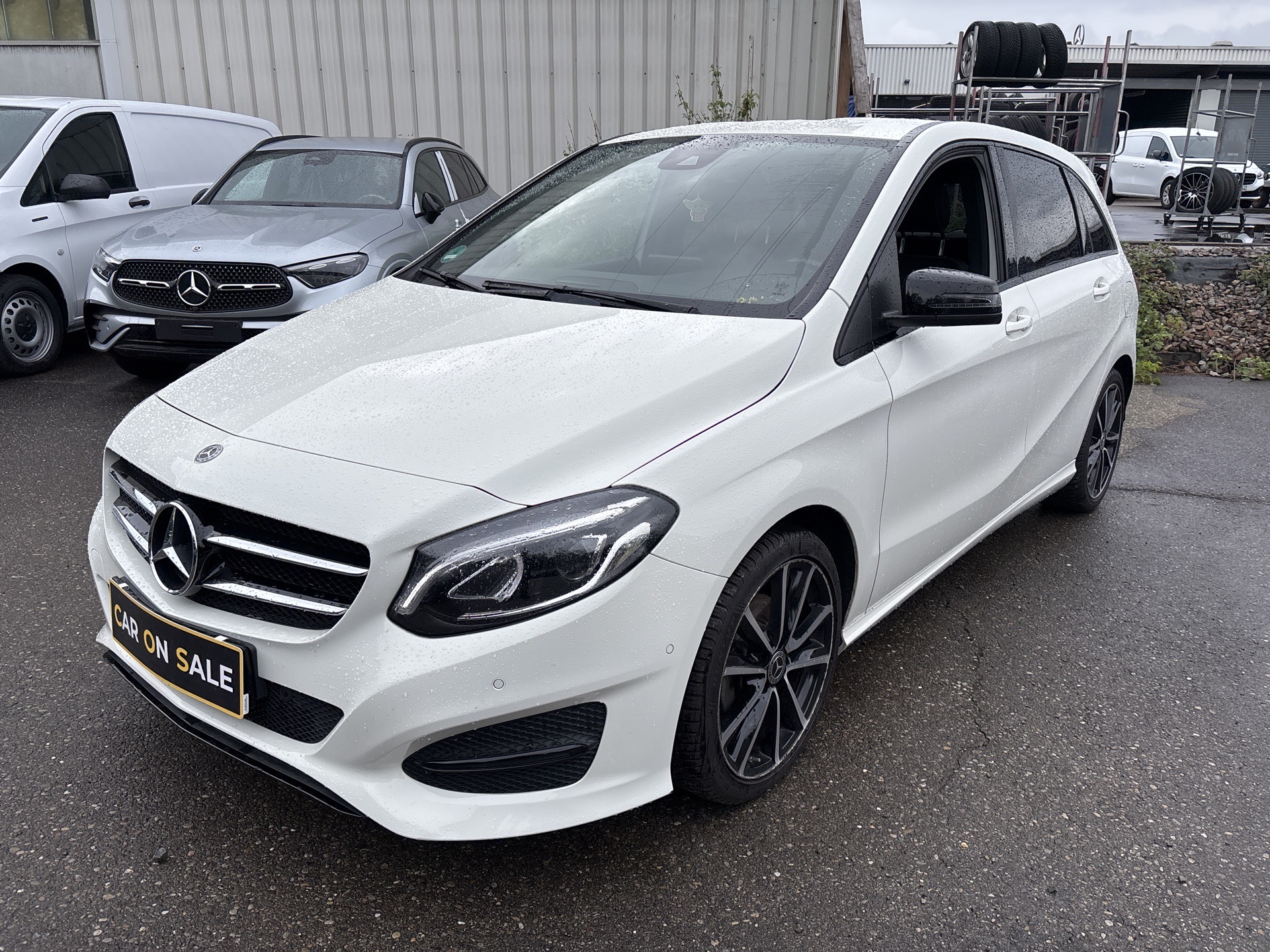 Mercedes-Benz B