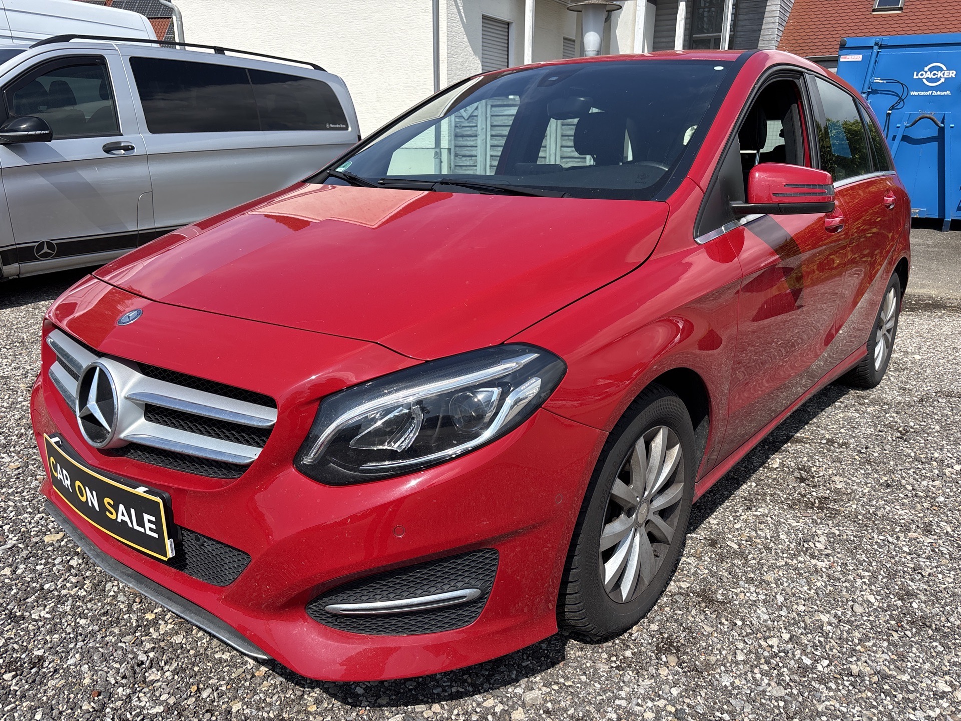 Mercedes-Benz B