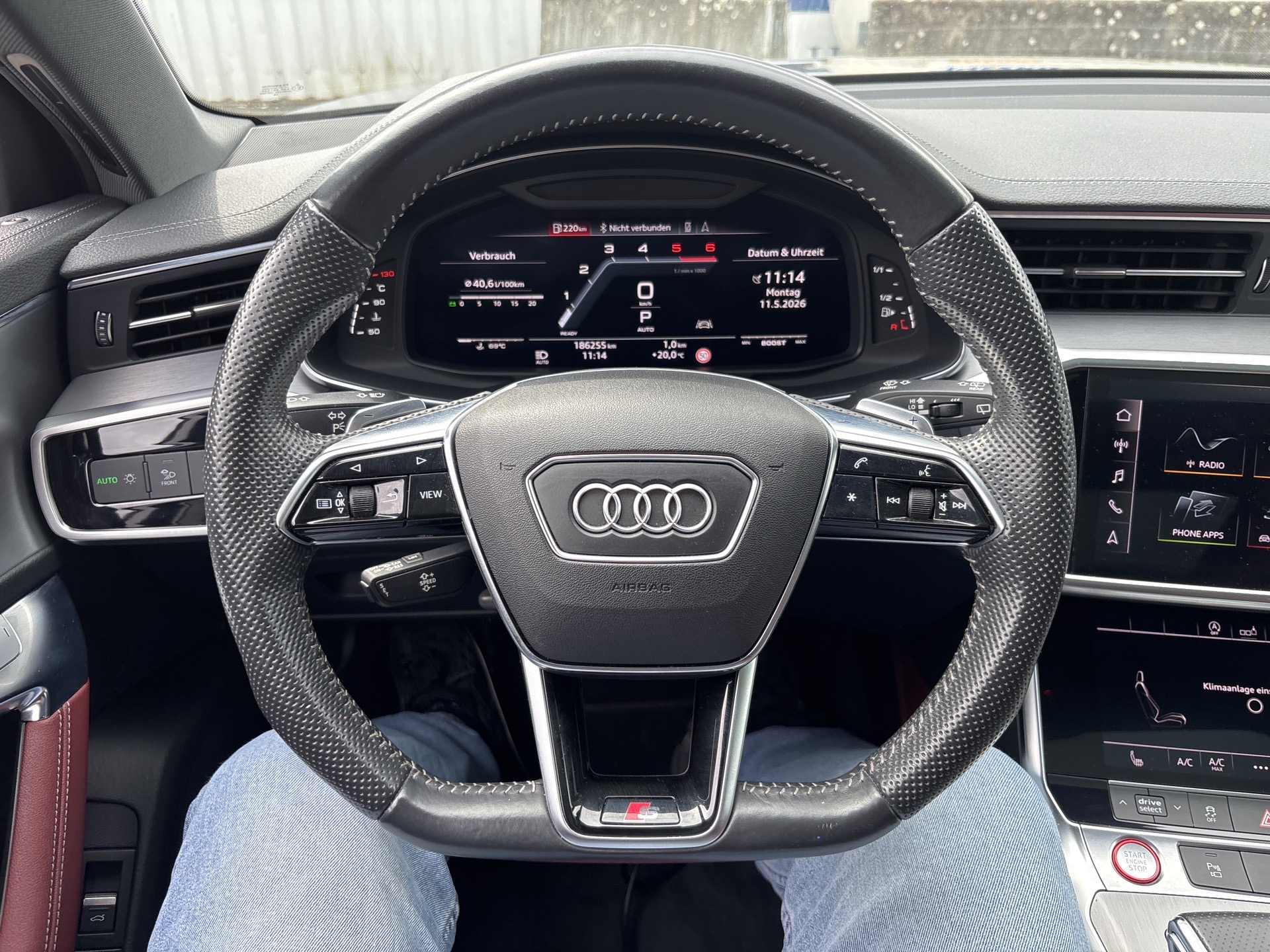 Audi S6