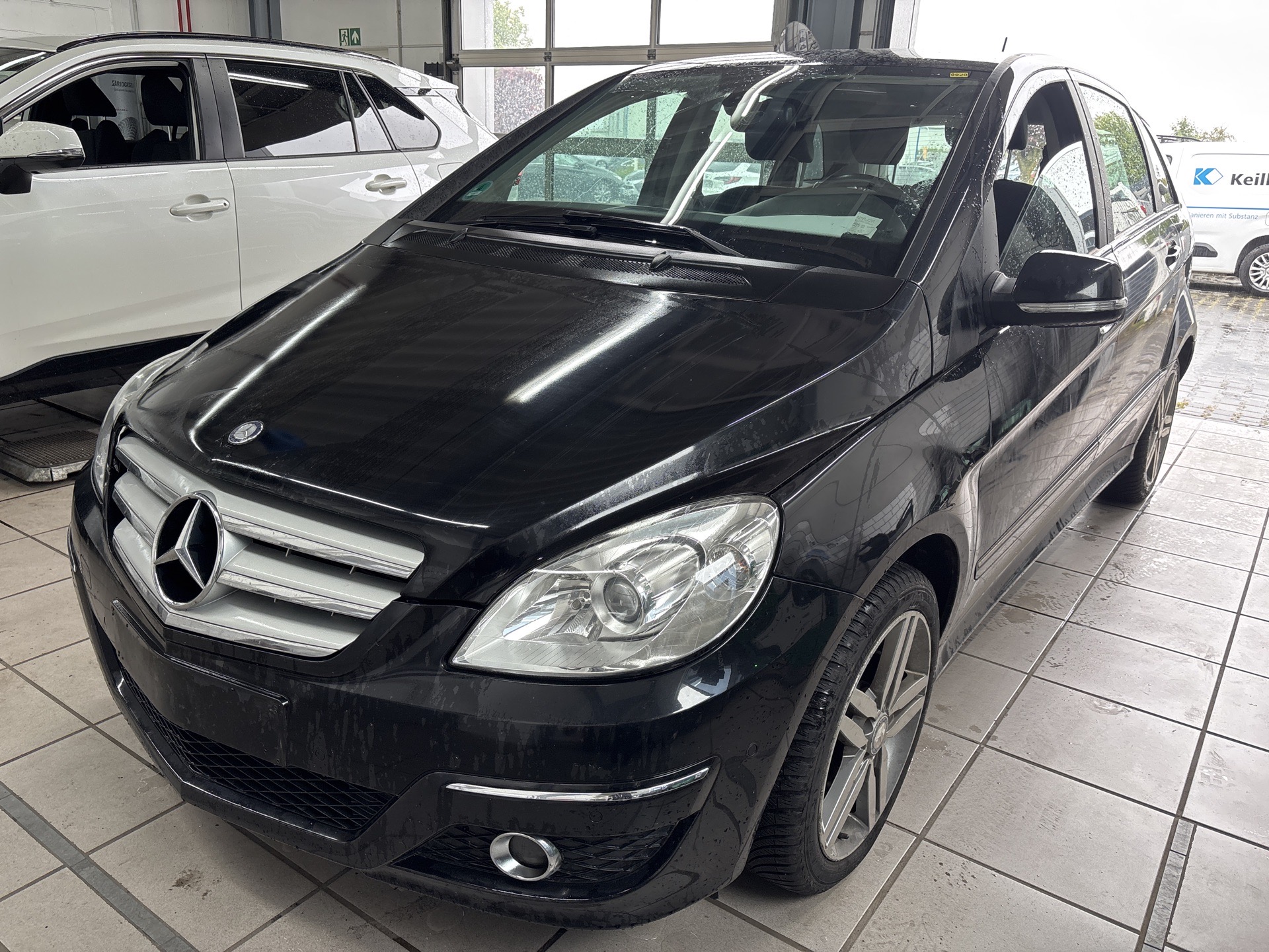 Mercedes-Benz B