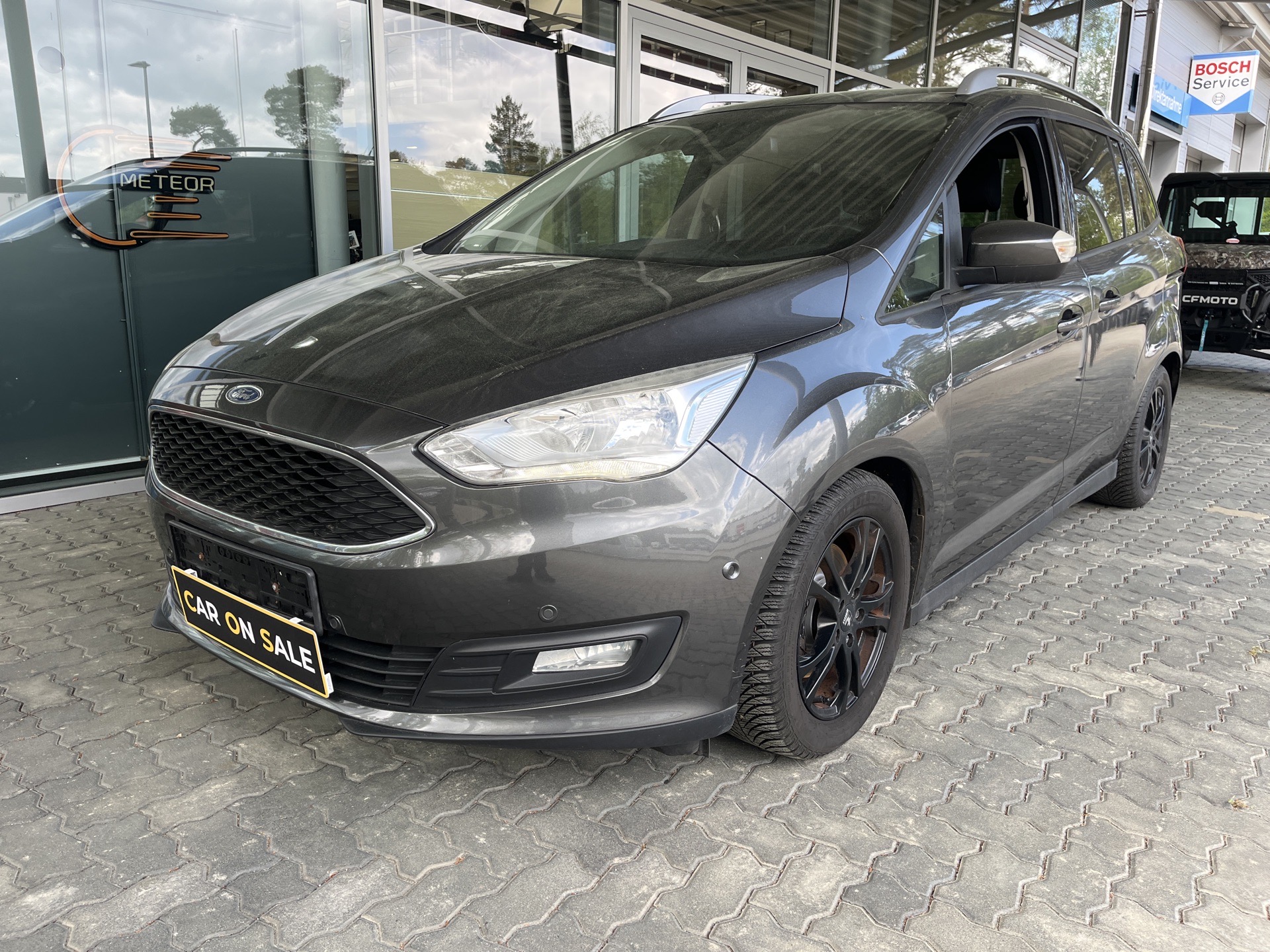 Ford Grand