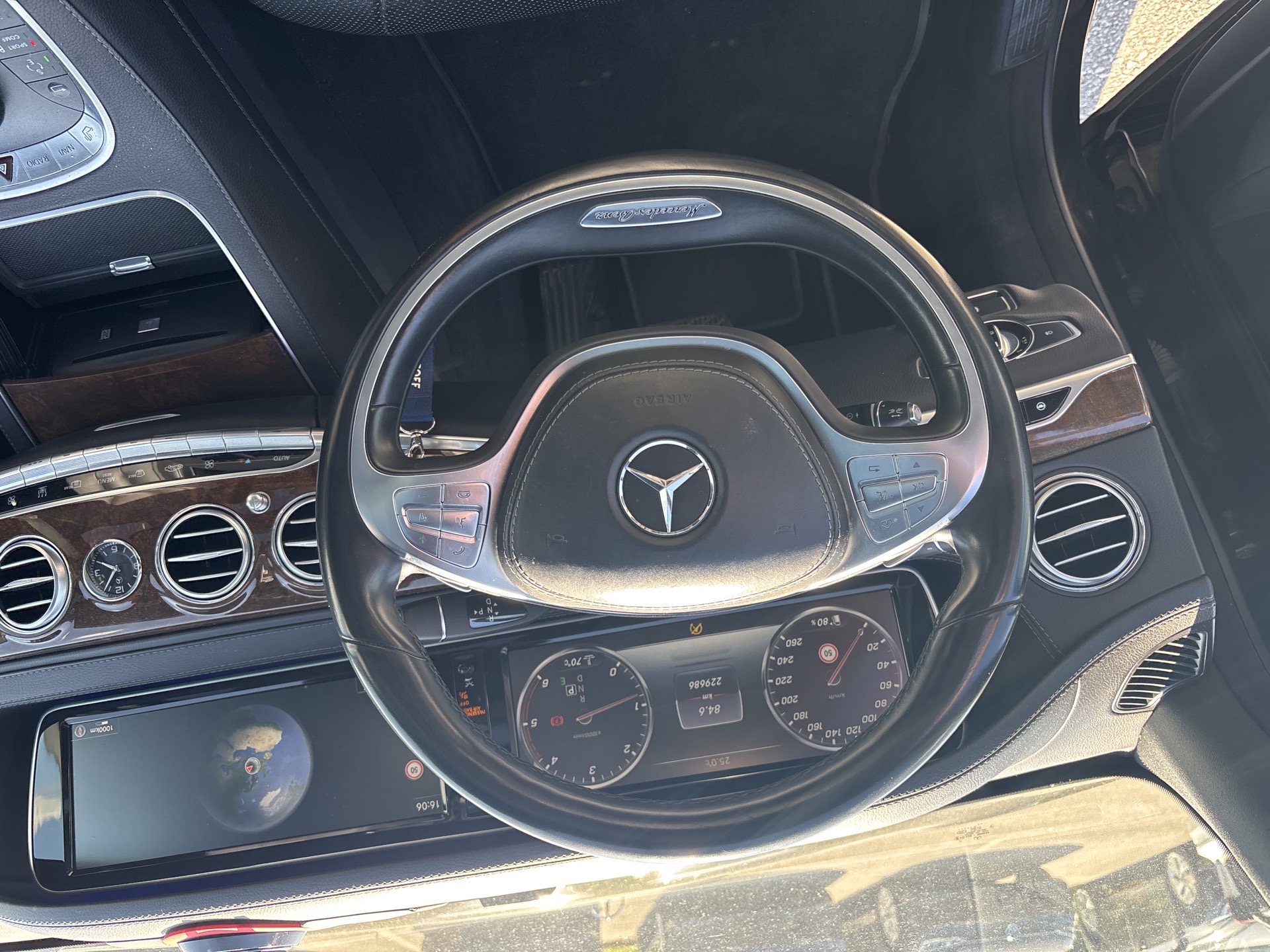Mercedes-Benz S