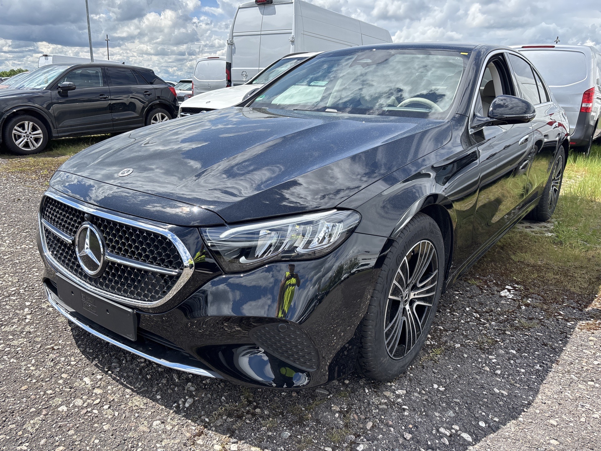 Mercedes-Benz E