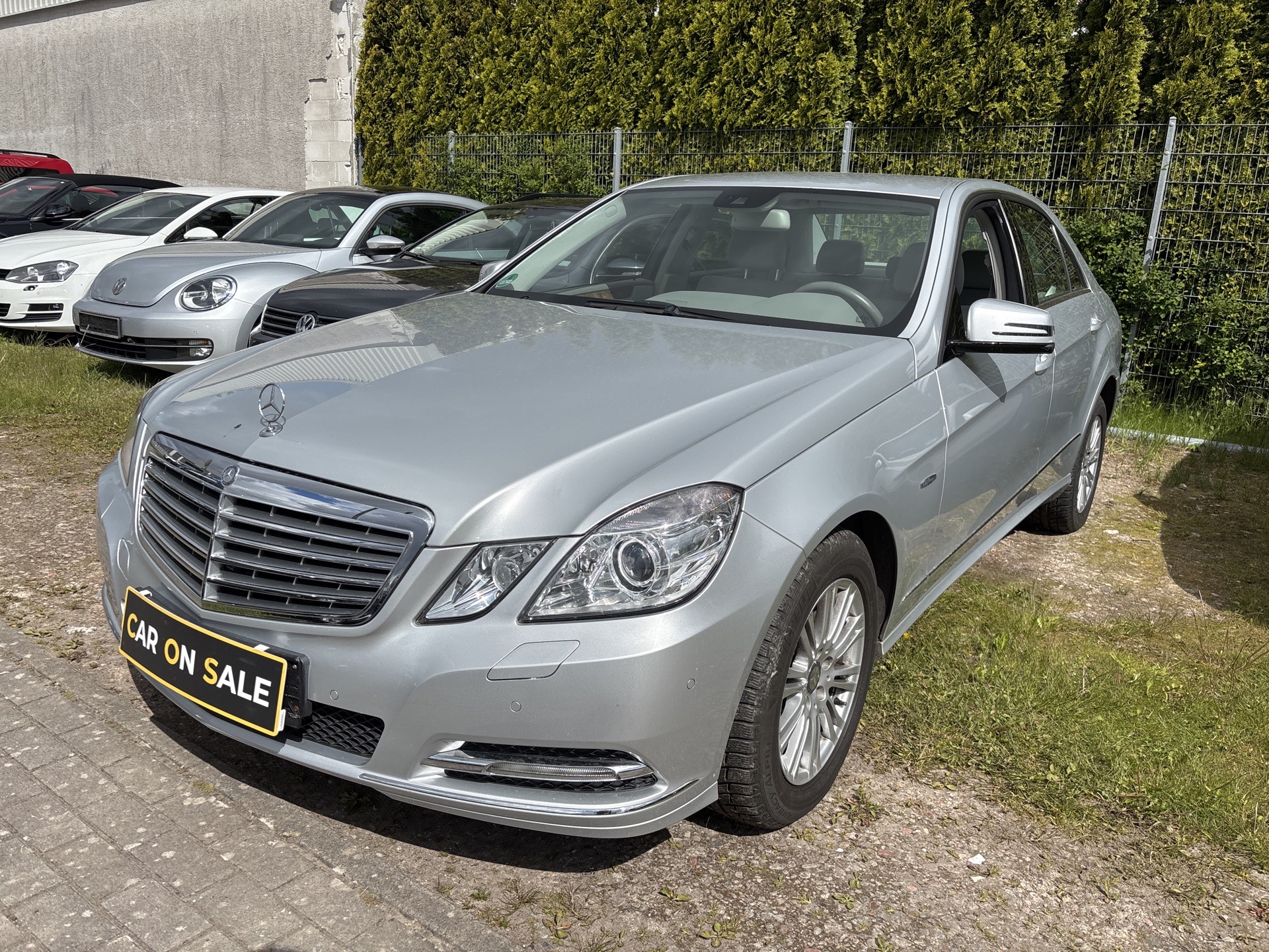 Mercedes-Benz E
