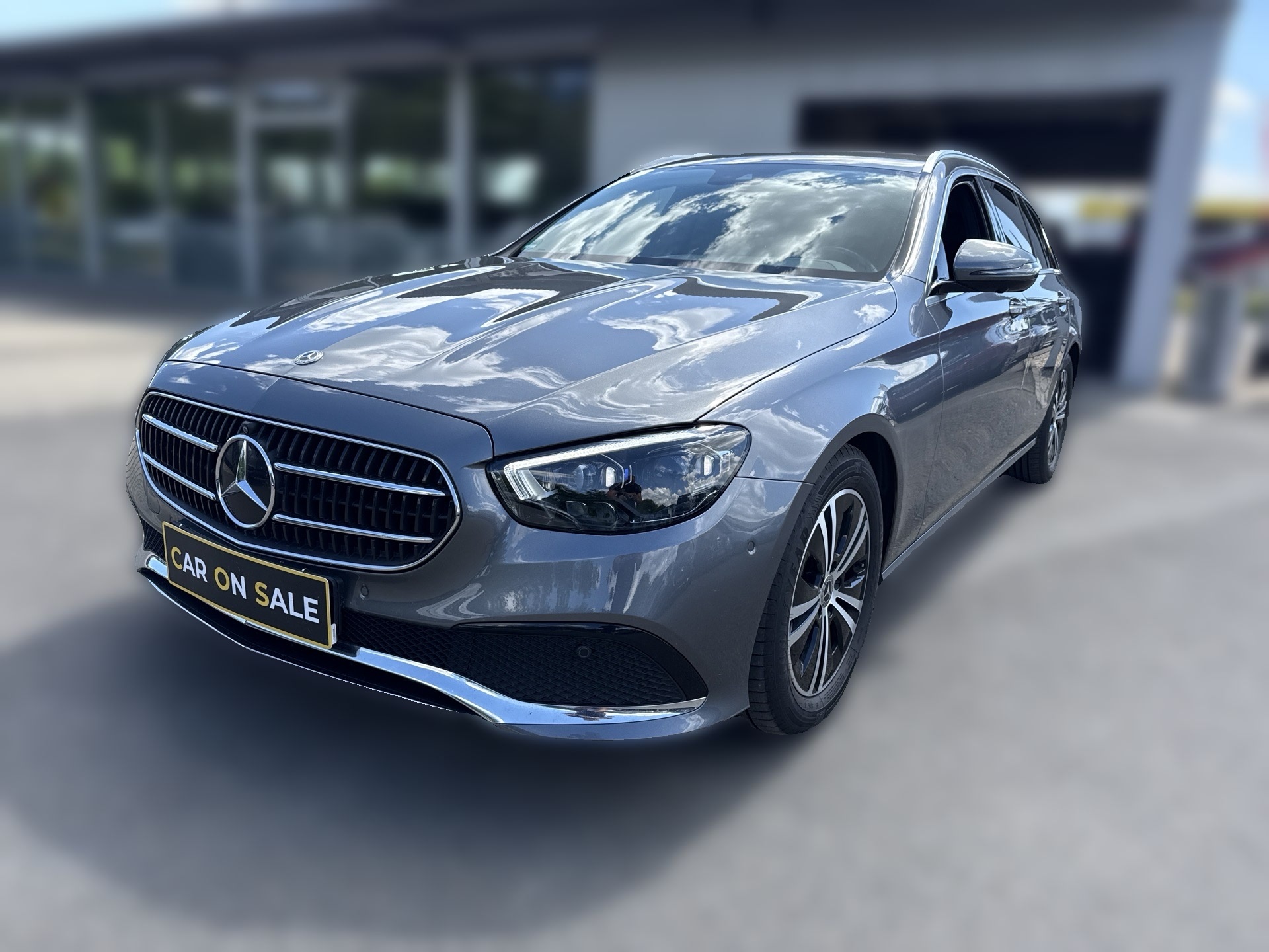 Mercedes-Benz E