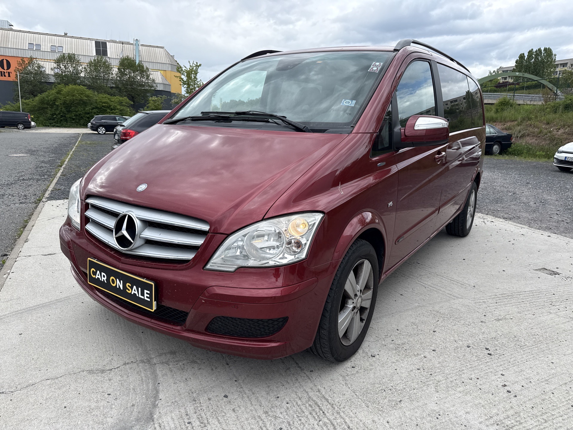 Mercedes-Benz Viano