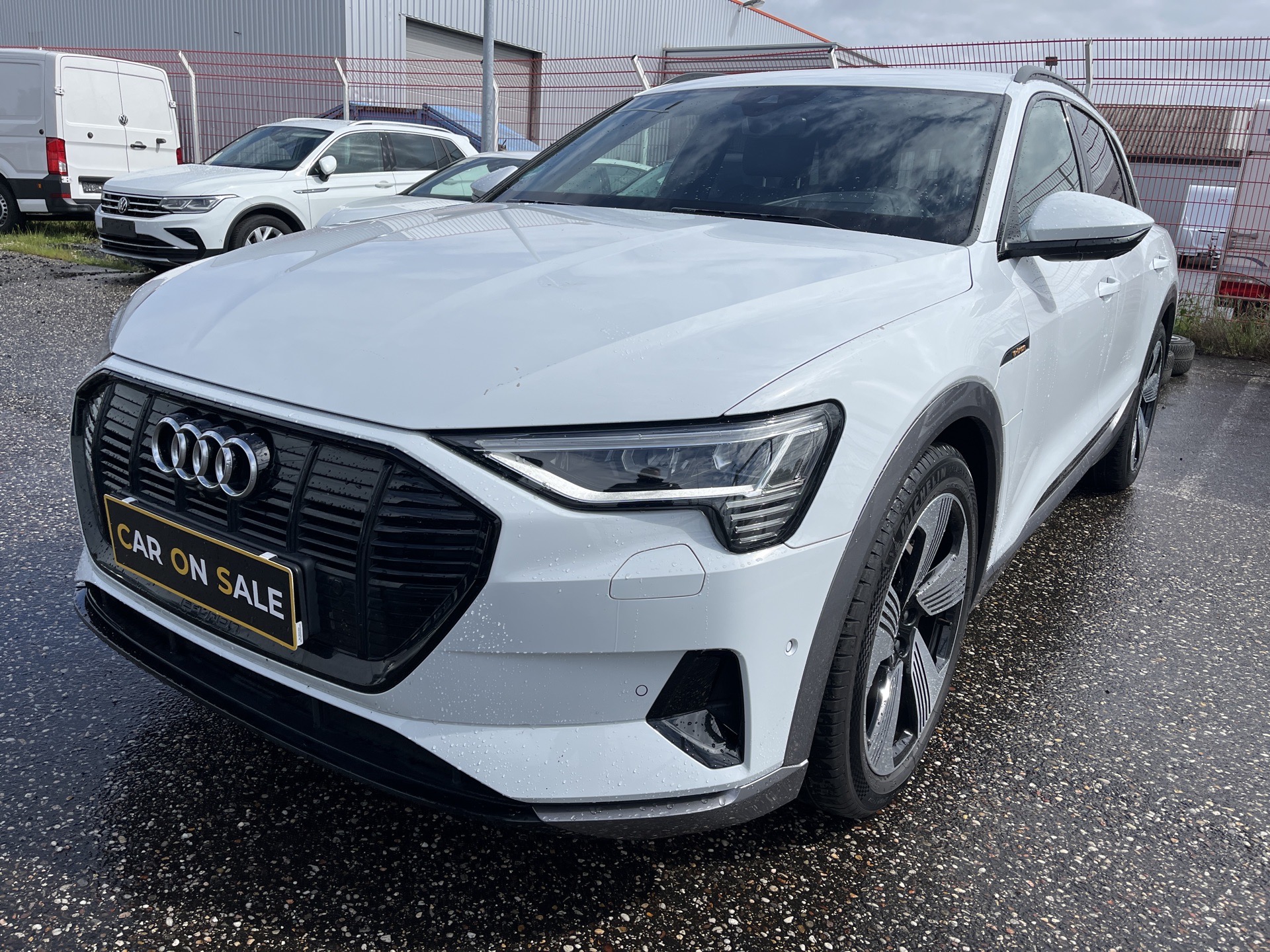 Audi e-tron