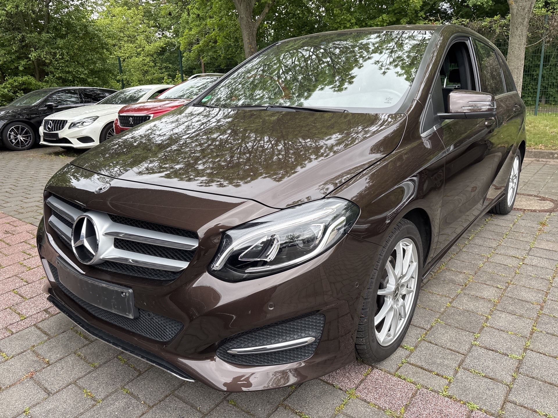 Mercedes-Benz B
