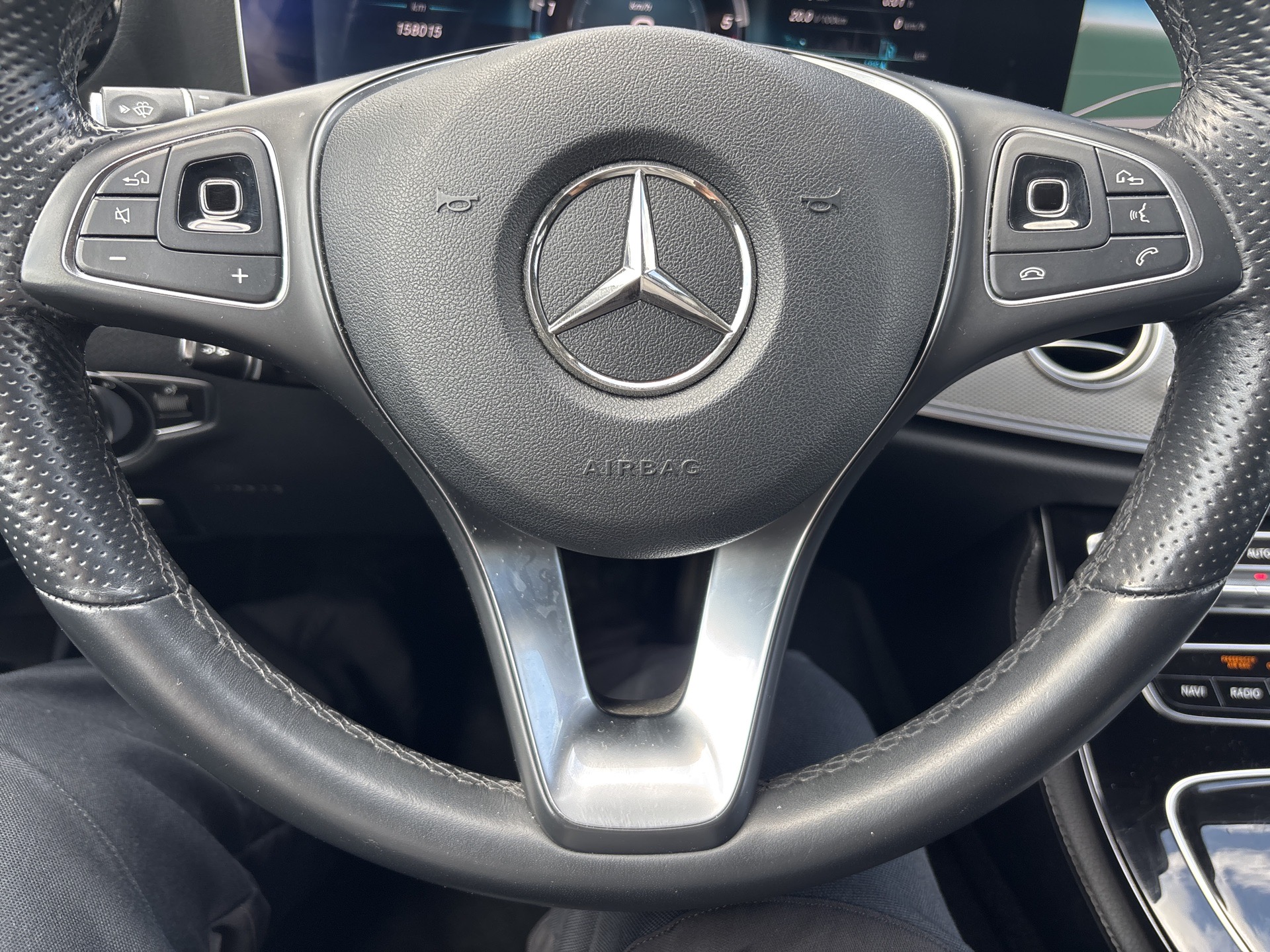 Mercedes-Benz E